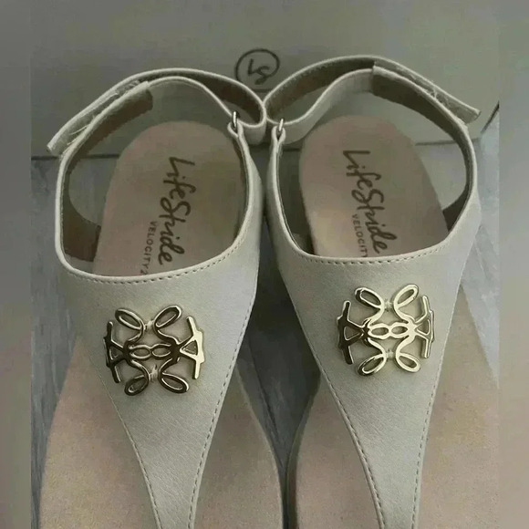 LIFE STRIDE - ZEETA, ALMOND MILK SMOOTHIE 8.5 - Picture 2 of 7